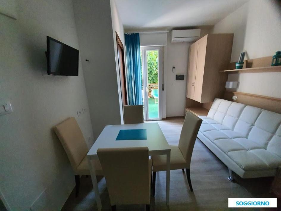 B&B Airone Cervia - Camere E Appartamenti Exteriér fotografie